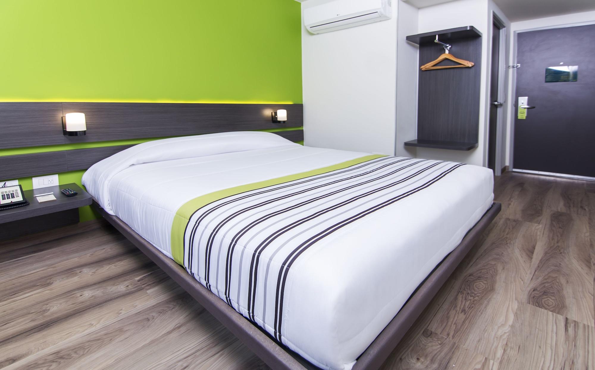 City Express Junior By Marriott Puebla Finsa Exterior photo