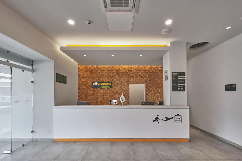 City Express Junior By Marriott Puebla Finsa Exterior photo