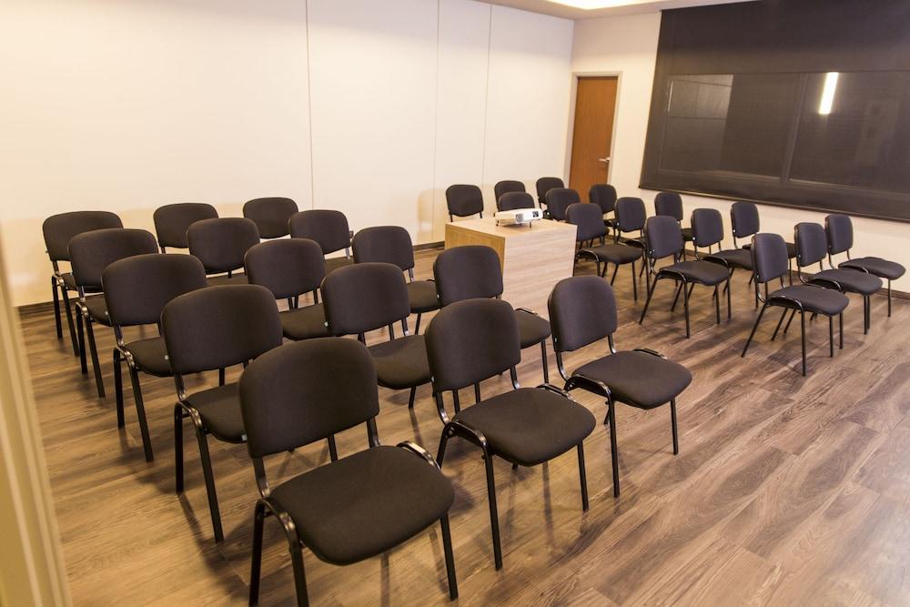 City Express Junior By Marriott Puebla Finsa Exterior photo
