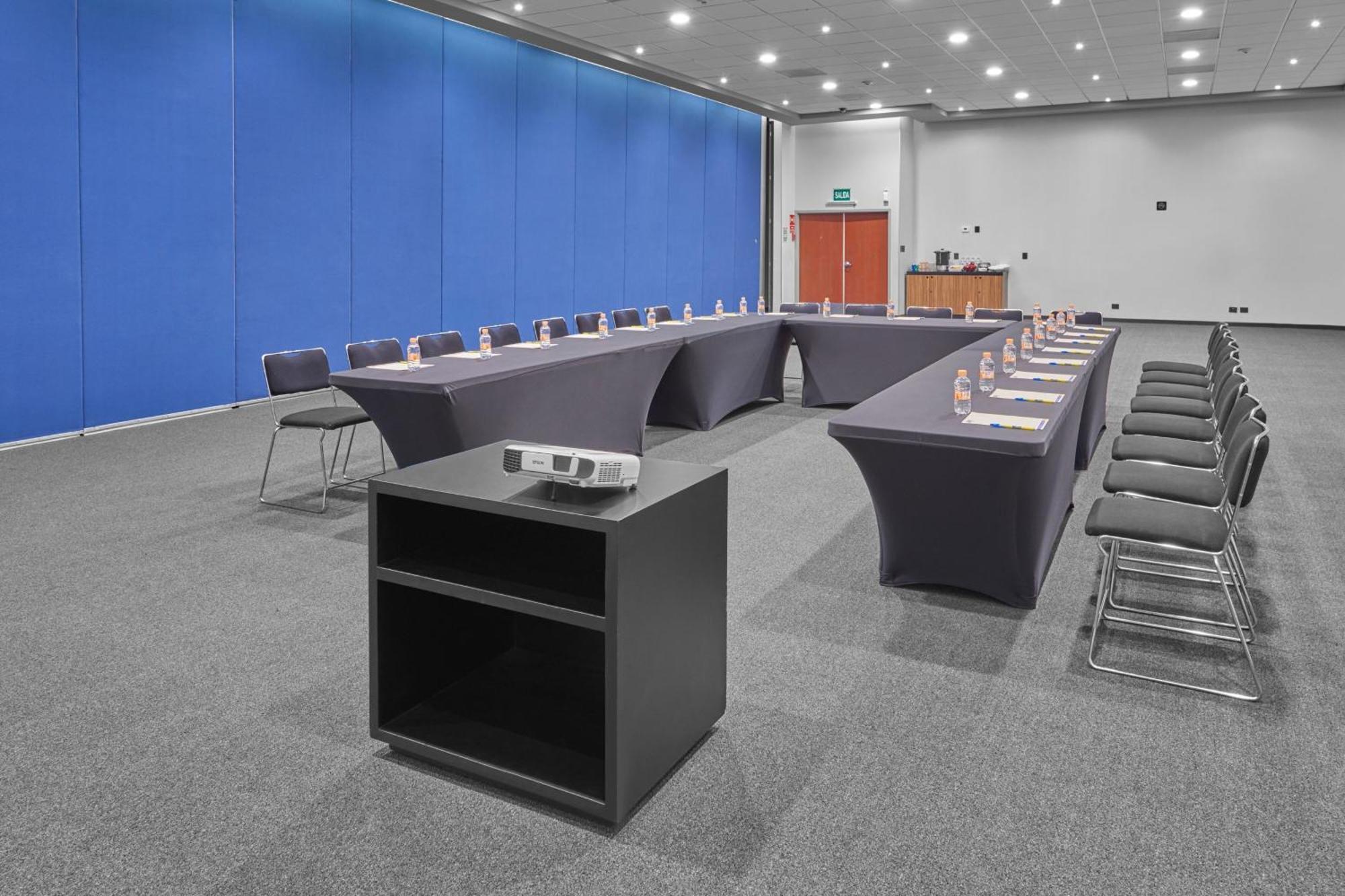 City Express Junior By Marriott Puebla Finsa Exterior photo