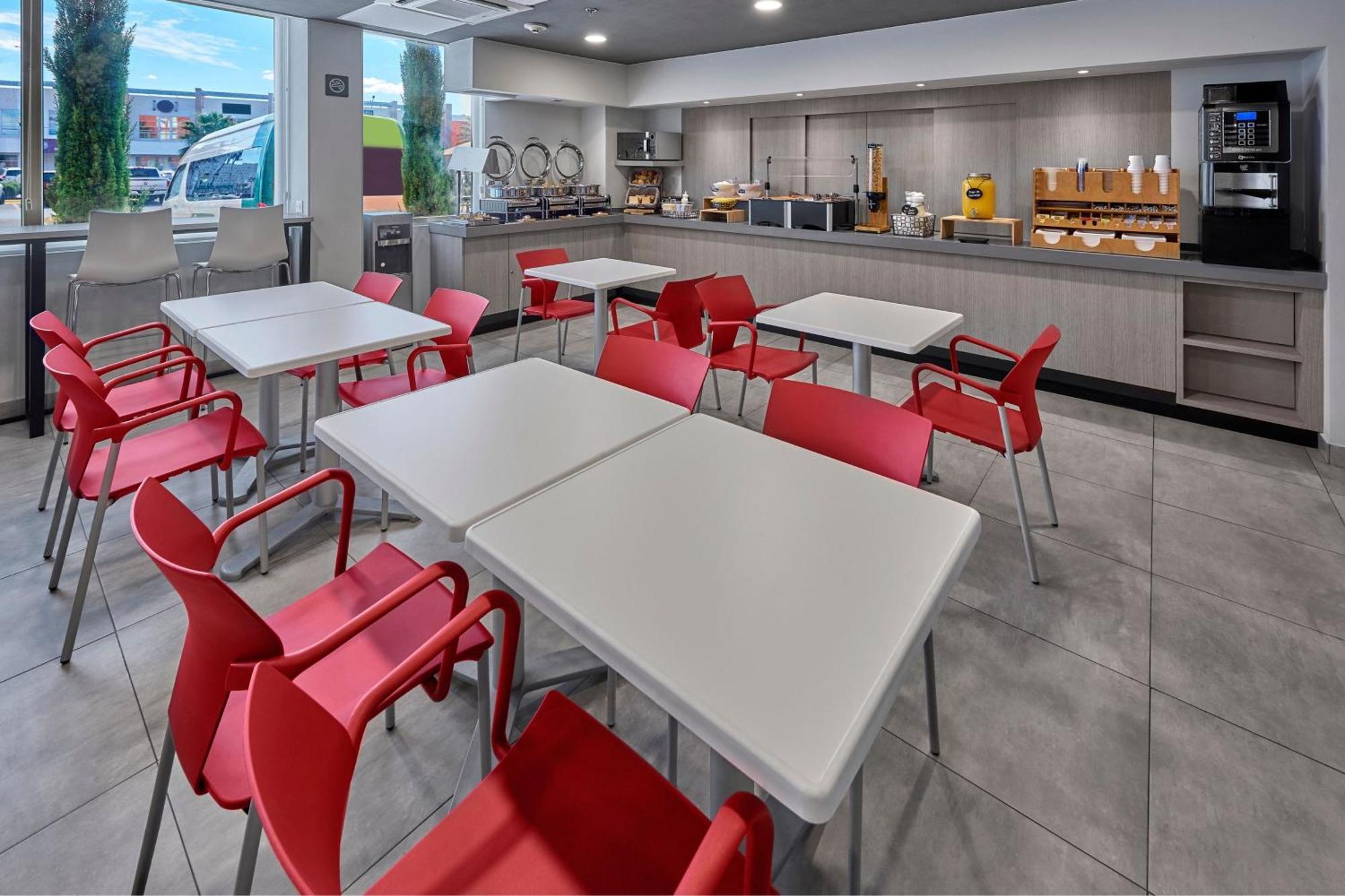 City Express Junior By Marriott Puebla Finsa Exterior photo