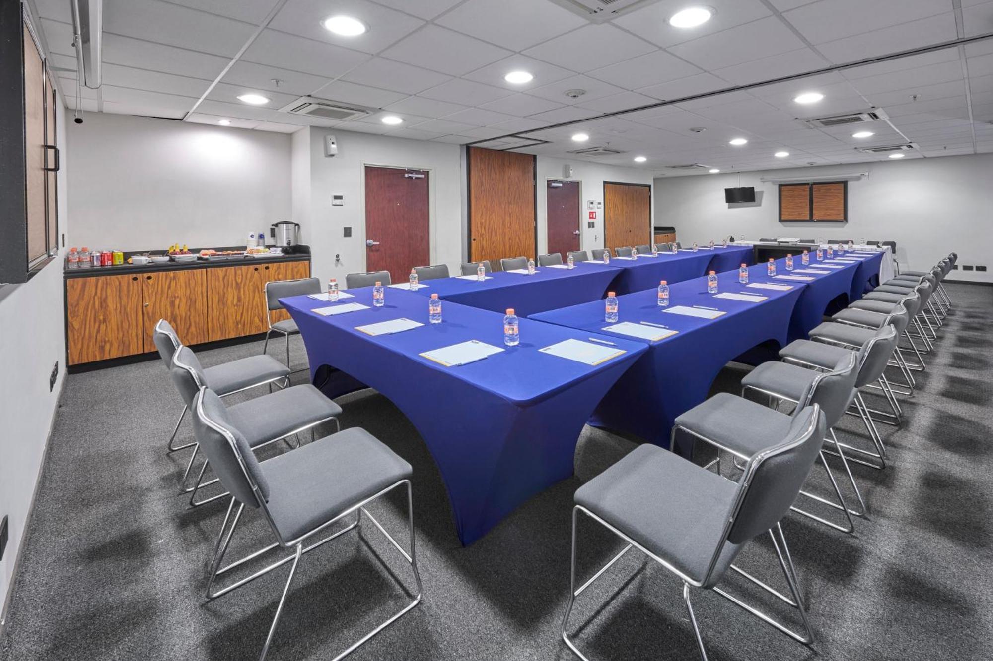 City Express Junior By Marriott Puebla Finsa Exterior photo