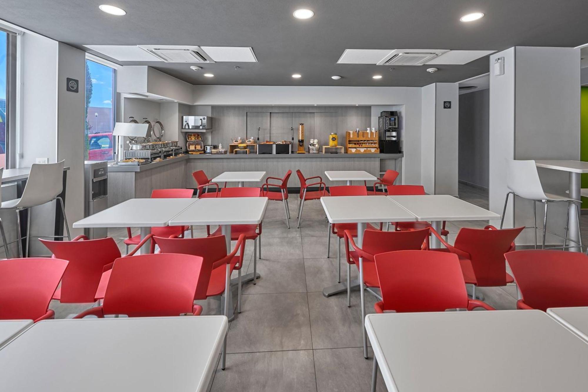 City Express Junior By Marriott Puebla Finsa Exterior photo