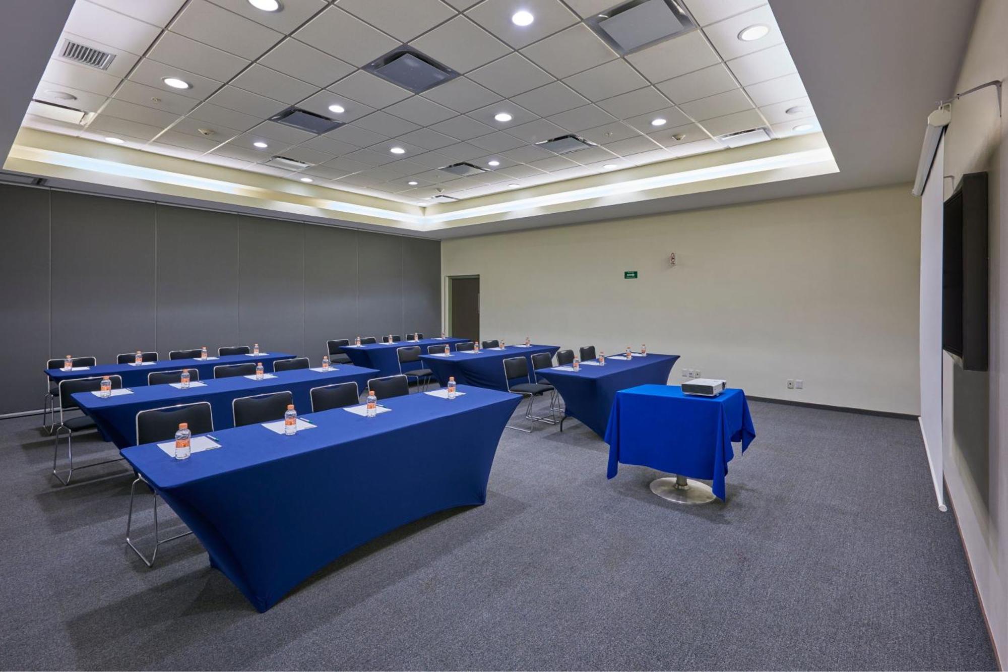City Express Junior By Marriott Puebla Finsa Exterior photo