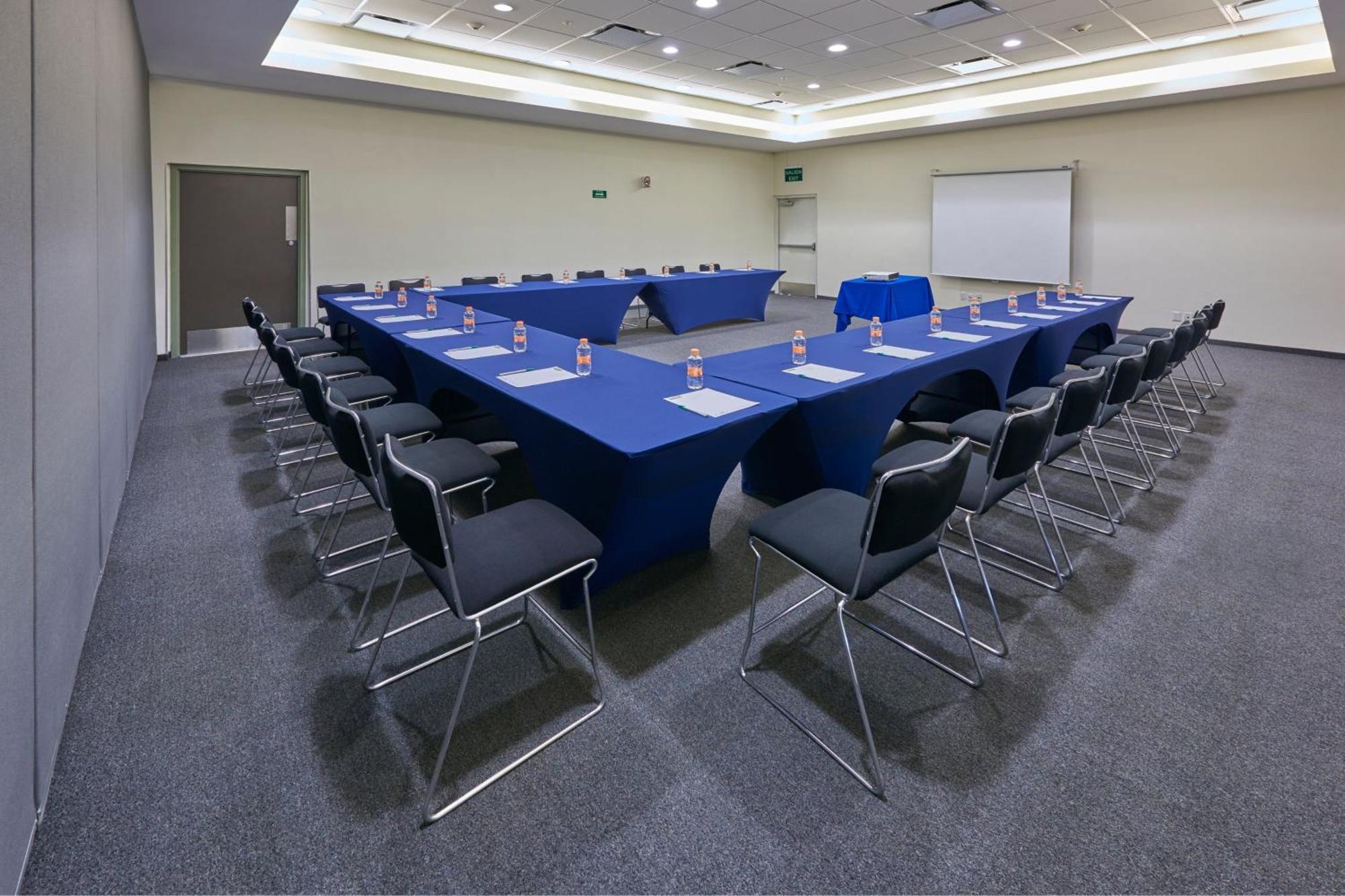City Express Junior By Marriott Puebla Finsa Exterior photo